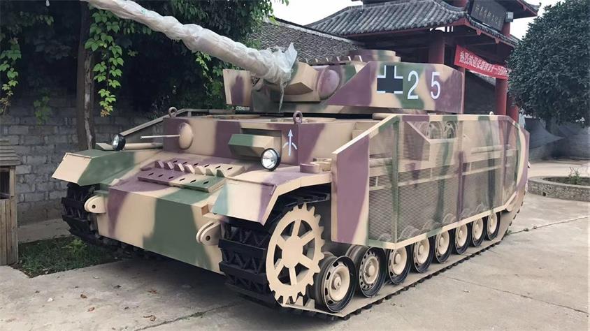 凤凰县坦克模型